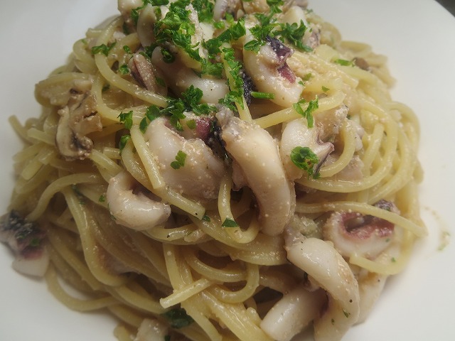 高知県高知市で洋食を食べるなら、イタリアンレストラン「アミーゴ」へ。デリバリー(宅配)や持ち帰り、飲み放題のコースやパーティープランも。