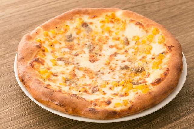 高知県高知市で洋食を食べるなら、イタリアンレストラン「アミーゴ」へ。デリバリー(宅配)や持ち帰り、飲み放題のコースやパーティープランも。
