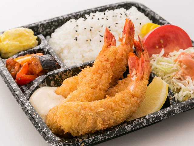 高知県高知市で洋食を食べるなら、イタリアンレストラン「アミーゴ」へ。デリバリー(宅配)や持ち帰り、飲み放題のコースやパーティープランも。