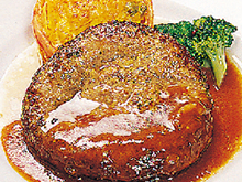 高知県高知市で洋食を食べるなら、イタリアンレストラン「アミーゴ」へ。デリバリー(宅配)や持ち帰り、飲み放題のコースやパーティープランも。