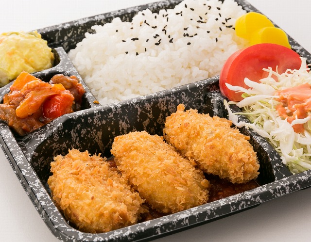 高知県高知市で洋食を食べるなら、イタリアンレストラン「アミーゴ」へ。デリバリー(宅配)や持ち帰り、飲み放題のコースやパーティープランも。